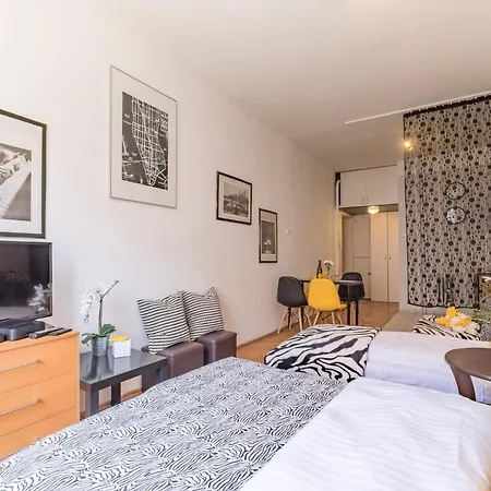 Rent Like - Olawska 1 فندق