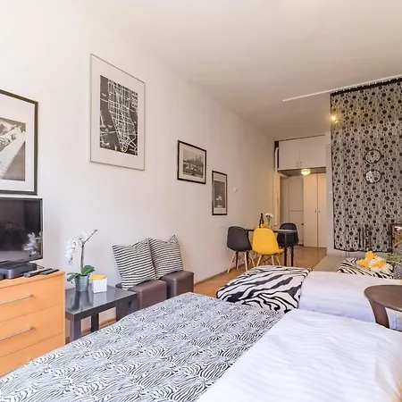 Rent Like - Olawska 1 Apartamento